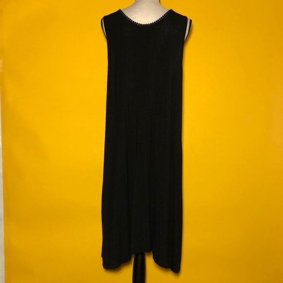 SIGNATURE COLLECTION sleeveless knee length dress - Picture 3 of 6